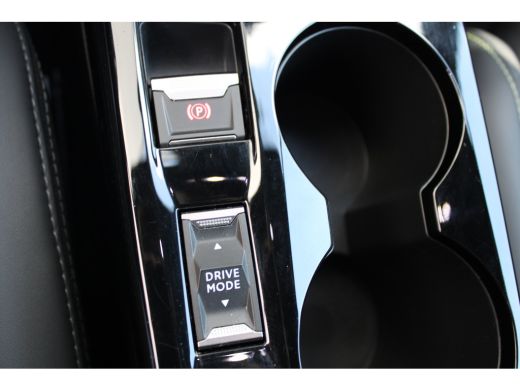 Peugeot 208 1.2 PureTech GT Pack | Navigatie | Camera | Alcantara | Apple carplay | NL auto | 46.500km | All ... ActivLease financial lease