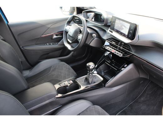 Peugeot 208 1.2 PureTech GT Pack | Navigatie | Camera | Alcantara | Apple carplay | NL auto | 46.500km | All ... ActivLease financial lease
