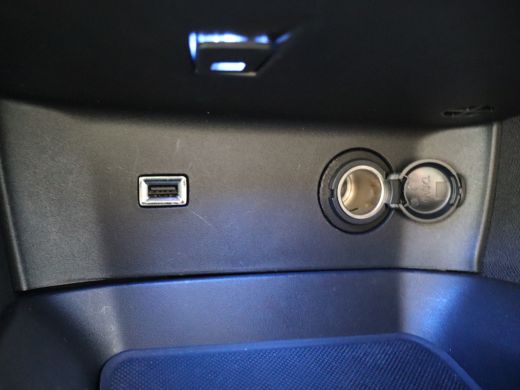 Peugeot 3008 1.6 hybrid 225 Active Pack Business | 360 Graden Camera | Apple Carplay | Cruise Control | Keyles... ActivLease financial lease