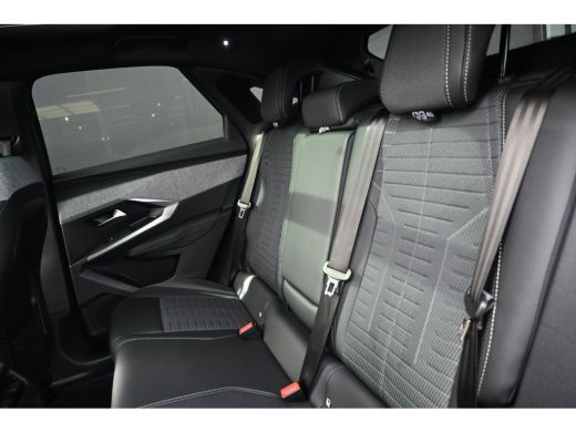 Peugeot 3008 1.6 plug-in Hybrid 195 GT Exclusive DEMO-DEAL! 8 Jaar Garantie! | Schuif-/Kanteldak | 7,4kW Lader... ActivLease financial lease