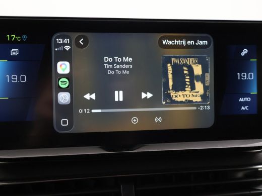 Peugeot 3008 1.6 PLUG-IN HYBRID 225 PK GT + TREKHAAK | ADAPTIVE CRUISE | CAMERA | STOELVERWARMING ActivLease financial lease