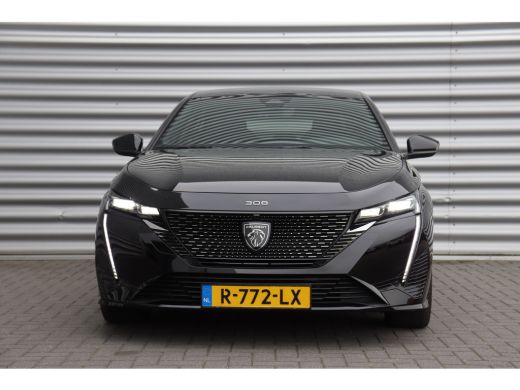Peugeot 308 1.6 HYBRID 225PK GT PACK AUTOMAAT / NAVI / LEDER / CLIMA / PDC / 18" LMV / CAMERA / KEYLESS / FUL... ActivLease financial lease