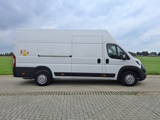 Peugeot Boxer 435 2.2 BlueHDi L4 H3 - 165 Pk - Euro 6 - Airco - ParkeerCamera - Laadklep ActivLease financial lease