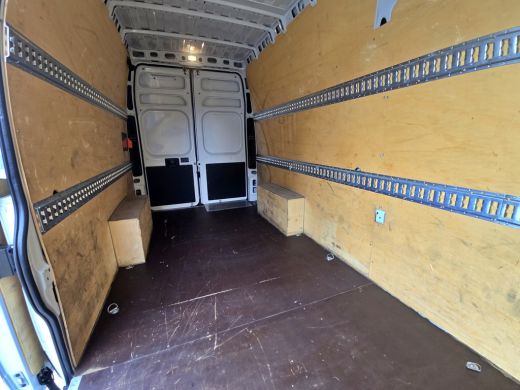 Peugeot Boxer 435 2.2 BlueHDi L4 H3 - 165 Pk - Euro 6 - Airco - ParkeerCamera - Laadklep ActivLease financial lease