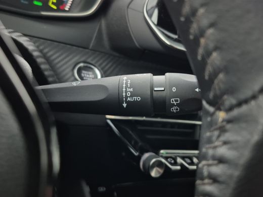 Peugeot e-2008 EV Allure 50 kWh | SoH 91,75% Full LED | Full map navigatie | Parelmoer | Parkeersensoren | Carpl... ActivLease financial lease