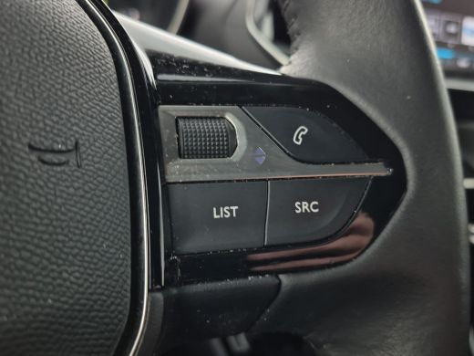 Peugeot e-2008 EV Allure 50 kWh | SoH 91,75% Full LED | Full map navigatie | Parelmoer | Parkeersensoren | Carpl... ActivLease financial lease