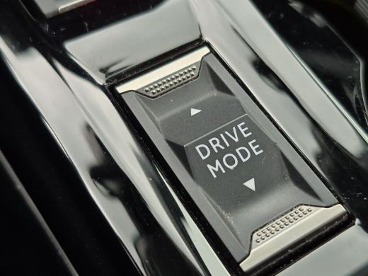 Peugeot e-2008 EV Allure 50 kWh | SoH 91,75% Full LED | Full map navigatie | Parelmoer | Parkeersensoren | Carpl... ActivLease financial lease