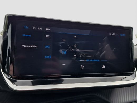 Peugeot e-2008 EV GT 54 kWh Adaptive CC | 3 fase | Camera | Full LED | Keyless | Carplay/android auto | ActivLease financial lease