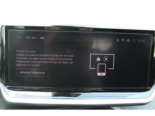 Peugeot e-2008 EV GT 54 kWh | Navigatie | Camera | Fase 3 laden | 18 Inch LMV | Apple carplay | Nieuw model | ActivLease financial lease