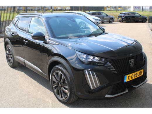 Peugeot e-2008 EV GT 54 kWh | Navigatie | Camera | Fase 3 laden | 18 Inch LMV | Apple carplay | Nieuw model | ActivLease financial lease
