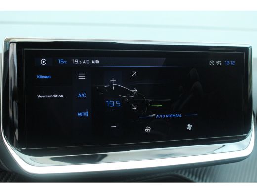 Peugeot e-208 EV Style 51 kWh | Carplay | Camera | Navi | Climate | DAB | LED | Carplay | Camera | Navi | Clima... ActivLease financial lease