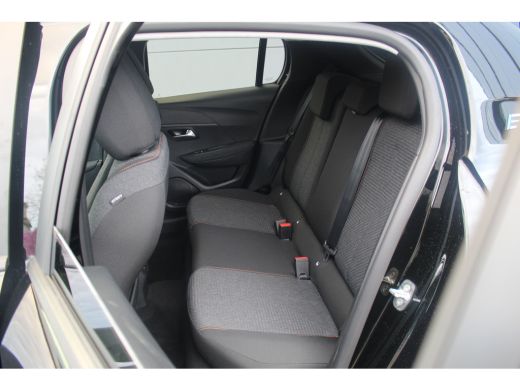 Peugeot e-208 EV Style 51 kWh | Carplay | Camera | Navi | Climate | DAB | LED | Carplay | Camera | Navi | Clima... ActivLease financial lease