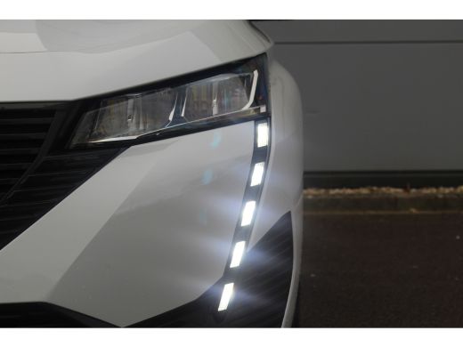 Peugeot e-308 Style EV 54 kWh | Carplay | LED | Adapt. Cruise | PDC A | Climate | 18" LMV | DAB | Carplay | LED... ActivLease financial lease