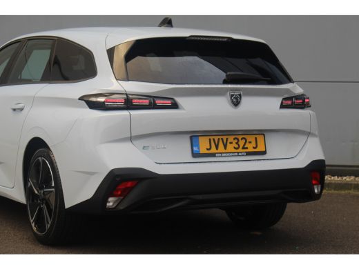 Peugeot e-308 Style EV 54 kWh | Carplay | LED | Adapt. Cruise | PDC A | Climate | 18" LMV | DAB | Carplay | LED... ActivLease financial lease