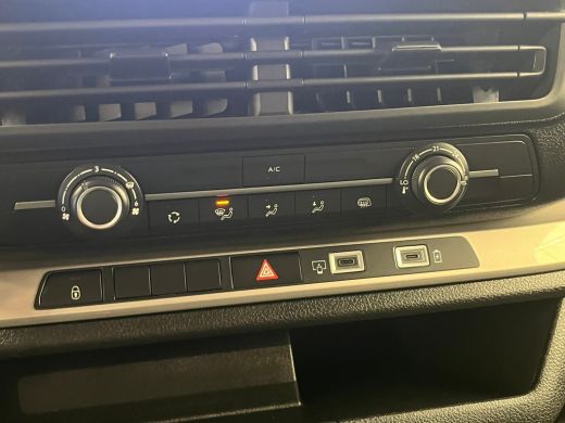 Peugeot Expert 2.0 BlueHDi 180 S&S L3 DC Trekhaak | Camera | Stuurwiel Verwarmd | Navigatie | Carplay | Ingerich... ActivLease financial lease