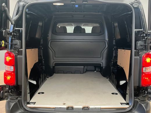 Peugeot Expert 2.0 BlueHDi 180 S&S L3 DC Trekhaak | Camera | Stuurwiel Verwarmd | Navigatie | Carplay | Ingerich... ActivLease financial lease