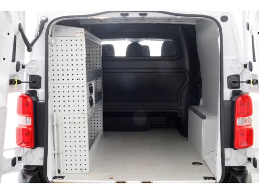 Peugeot Expert 2.0 BlueHDI 180pk Automaat Lang D.C. Airco/Navi/Camera 04-2023 ActivLease financial lease