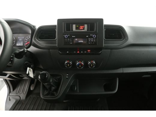 Renault Master 2.3 dCi L2H2 | Koelwagen 0&deg; | Airco | Camera | Cruise | 3 Zits | Koelauto | Trekhaak ActivLease financial lease