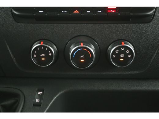 Renault Master 2.3 dCi L2H2 | Koelwagen 0&deg; | Airco | Camera | Cruise | 3 Zits | Koelauto | Trekhaak ActivLease financial lease