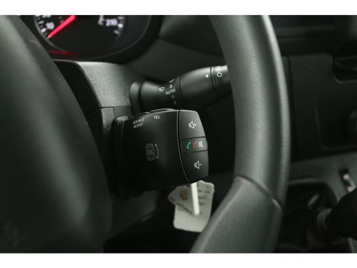 Renault Master 2.3 dCi L2H2 | Koelwagen 0&deg; | Airco | Camera | Cruise | 3 Zits | Koelauto | Trekhaak ActivLease financial lease