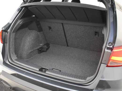 Seat Arona Style | Cruise Control | Parkeersensoren achter | Rijstrookbehoudassistent (Lane Assist) ActivLease financial lease