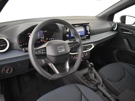 Seat Arona Style | Cruise Control | Parkeersensoren achter | Rijstrookbehoudassistent (Lane Assist) ActivLease financial lease