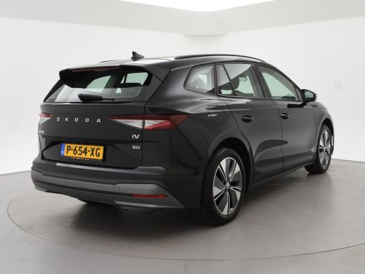Skoda Enyaq iV 60 + SFEERVERLICHTING | CAMERA | NAVIGATIE | APPLE CARPLAY | ANDROID AUTO | 19 INCH LMV ActivLease financial lease