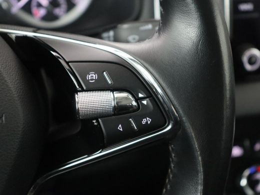 Skoda Karoq 1.5 TSI Business Edition Plus | Stoelverwarming | Trekhaak | Camera | Carplay | Navigatie | Keyle... ActivLease financial lease