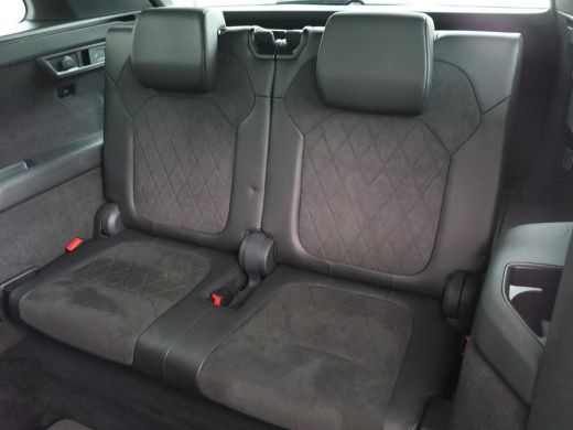 Skoda Kodiaq 1.5 TSI Sportline Business 7 Persoons | Stoelverwarming | Adaptive cruise | Alcantara | Matrix LE... ActivLease financial lease
