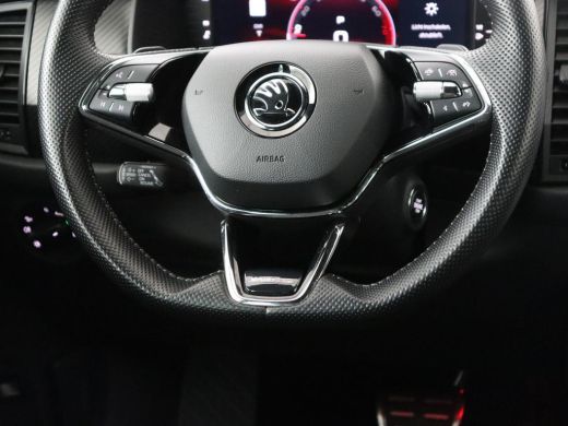 Skoda Kodiaq 1.5 TSI Sportline Business 7 Persoons | Stoelverwarming | Adaptive cruise | Alcantara | Matrix LE... ActivLease financial lease
