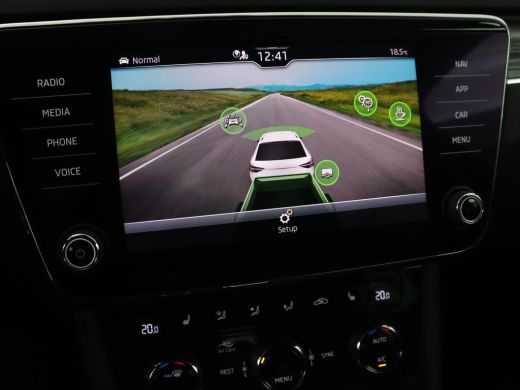 Skoda Superb 1.4 TSI iV Business Edition | 1e eigenaar | Stoelverwarming | Camera | Carplay | Full LED | Navig... ActivLease financial lease