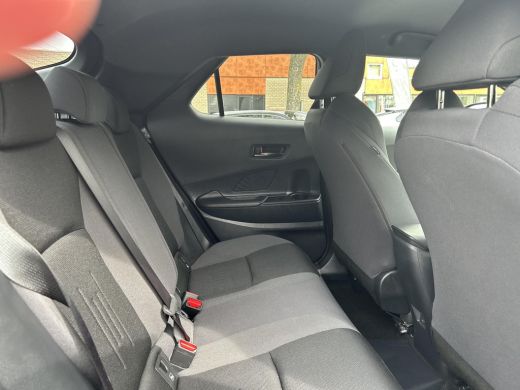 Toyota C-HR 2.0 Plug-in Hybrid 220 First Edition ActivLease financial lease