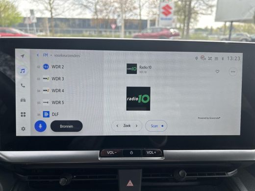 Toyota C-HR 2.0 Plug-in Hybrid 220 First Edition ActivLease financial lease