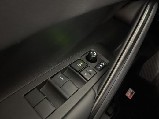 Toyota Corolla Cross Hybrid 180 GR Sport ActivLease financial lease