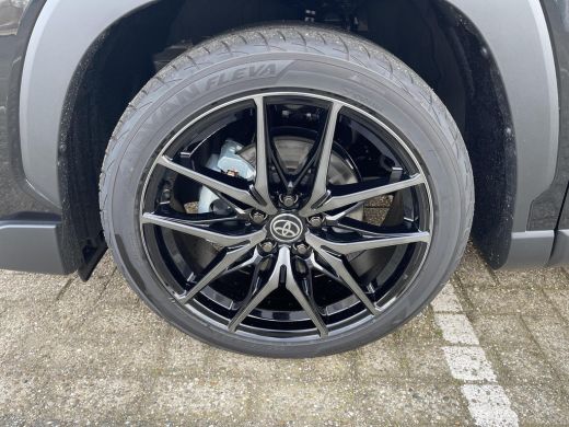 Toyota Corolla Cross Hybrid 180 GR Sport ActivLease financial lease