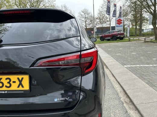 Toyota Corolla Touring Sports Hybrid 140 Dynamic ActivLease financial lease