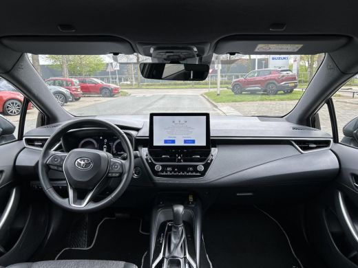 Toyota Corolla Touring Sports Hybrid 140 Dynamic ActivLease financial lease