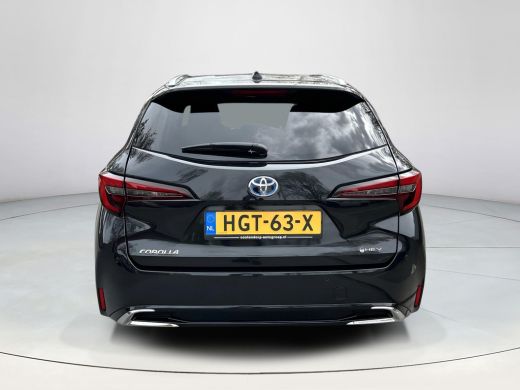 Toyota Corolla Touring Sports Hybrid 140 Dynamic ActivLease financial lease