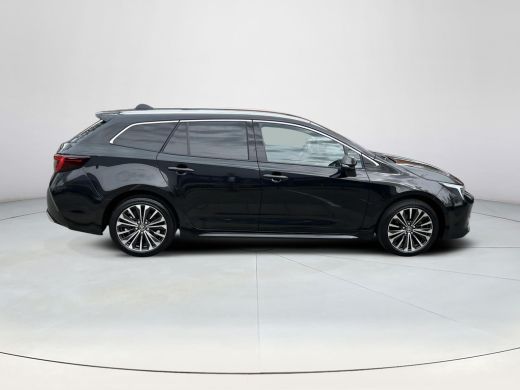 Toyota Corolla Touring Sports Hybrid 140 Dynamic ActivLease financial lease