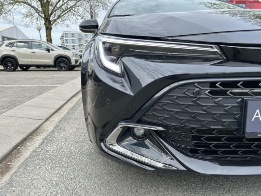 Toyota Corolla Touring Sports Hybrid 140 Dynamic ActivLease financial lease