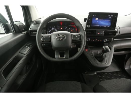 Toyota ProAce 1.5 D-4D 102PK | Airco | Cruise | Carplay | 3 Zits | Trekhaak | Parkeersens. ActivLease financial lease