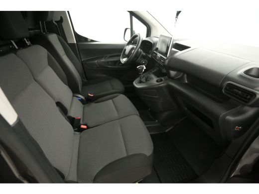 Toyota ProAce 1.5 D-4D 102PK | Airco | Cruise | Carplay | 3 Zits | Trekhaak | Parkeersens. ActivLease financial lease