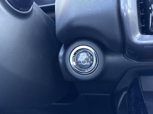 Toyota Urban Cruiser Executive 61 kWh **PANORAMA DAK/ STUURVERWARMING/ DODEHOEK DETECTIE** ActivLease financial lease