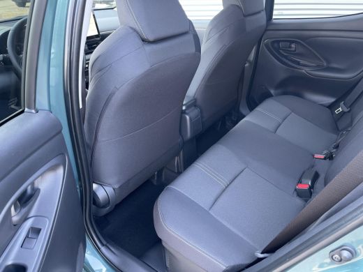 Toyota Yaris 1.5 Hybrid 115 Dynamic Comfort ActivLease financial lease