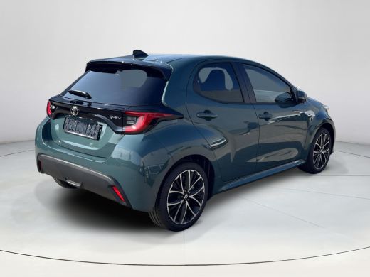 Toyota Yaris 1.5 Hybrid 115 Dynamic Comfort ActivLease financial lease