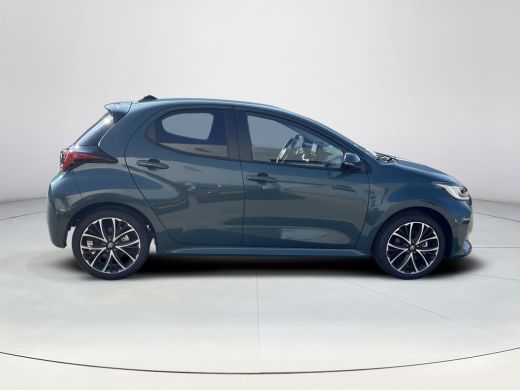 Toyota Yaris 1.5 Hybrid 115 Dynamic Comfort ActivLease financial lease