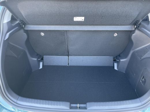 Toyota Yaris 1.5 Hybrid 115 Dynamic Comfort ActivLease financial lease