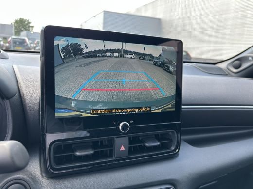 Toyota Yaris 1.5 Hybrid 130 Executive Premium ActivLease financial lease