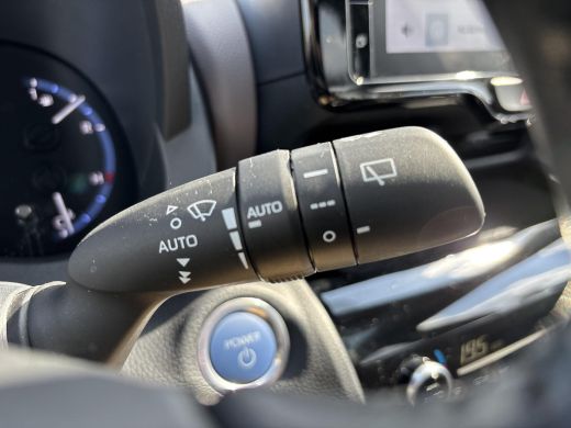 Toyota Yaris Cross 1.5 Hybrid Executive PANO All-in prijs | Automaat | Panoramadak | Stoelverwarming ActivLease financial lease