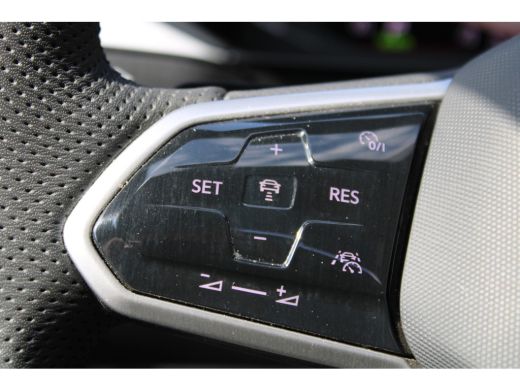 Volkswagen Arteon 1.4 TSI eHybrid R-Line PHEV SOh 98.1% PANO STAND LED 23000KM!!! ActivLease financial lease